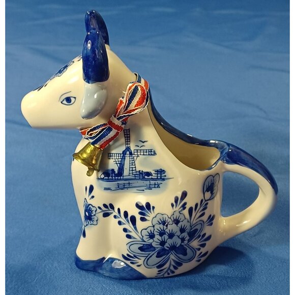Vtg Hand-Painted Delft Blue Dutch Cow Creamer Pitcher W/ Windmill Floral Design - Picture 13 of 13